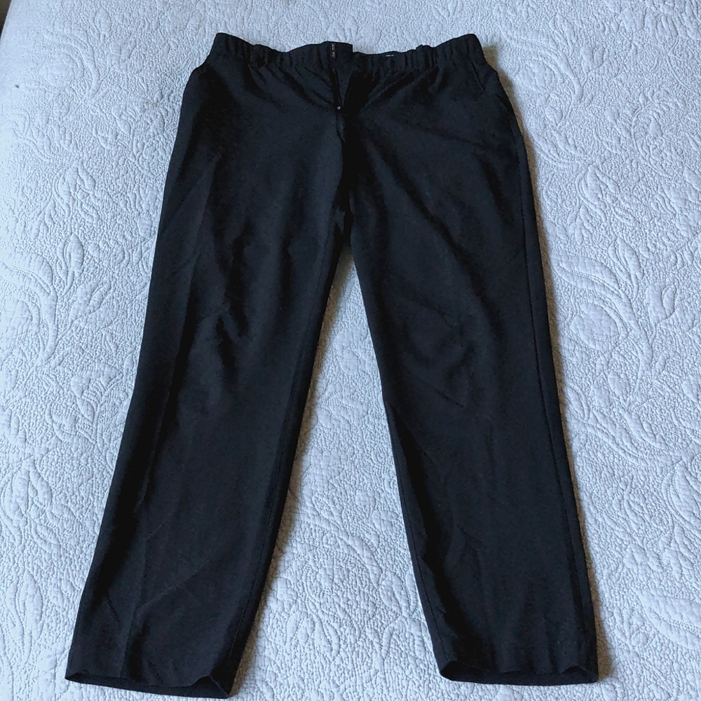 Under Armour Women's Golf Pants, Black size 10